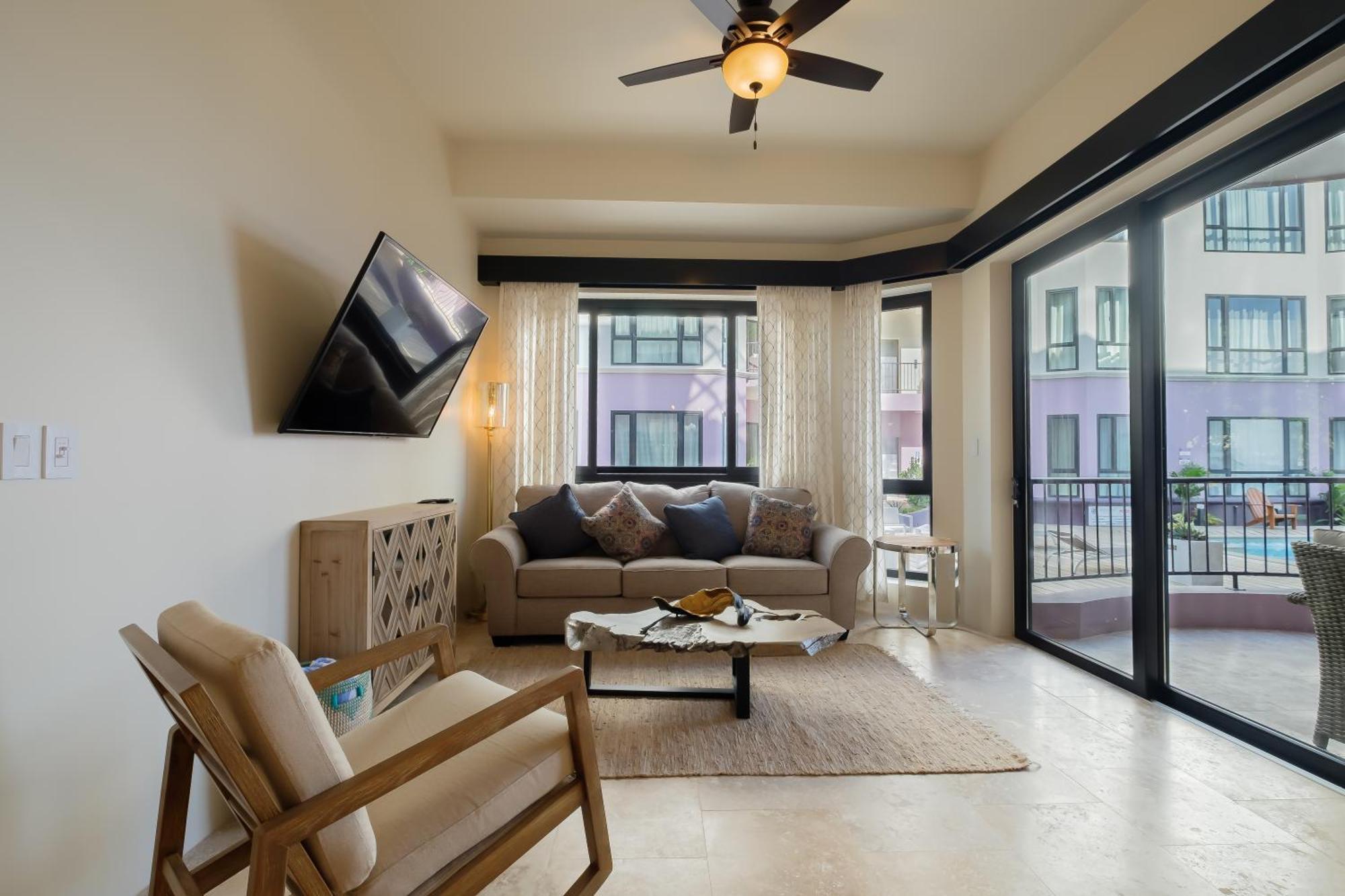 Diamante Beachfront Suites San Pedro  Exterior foto