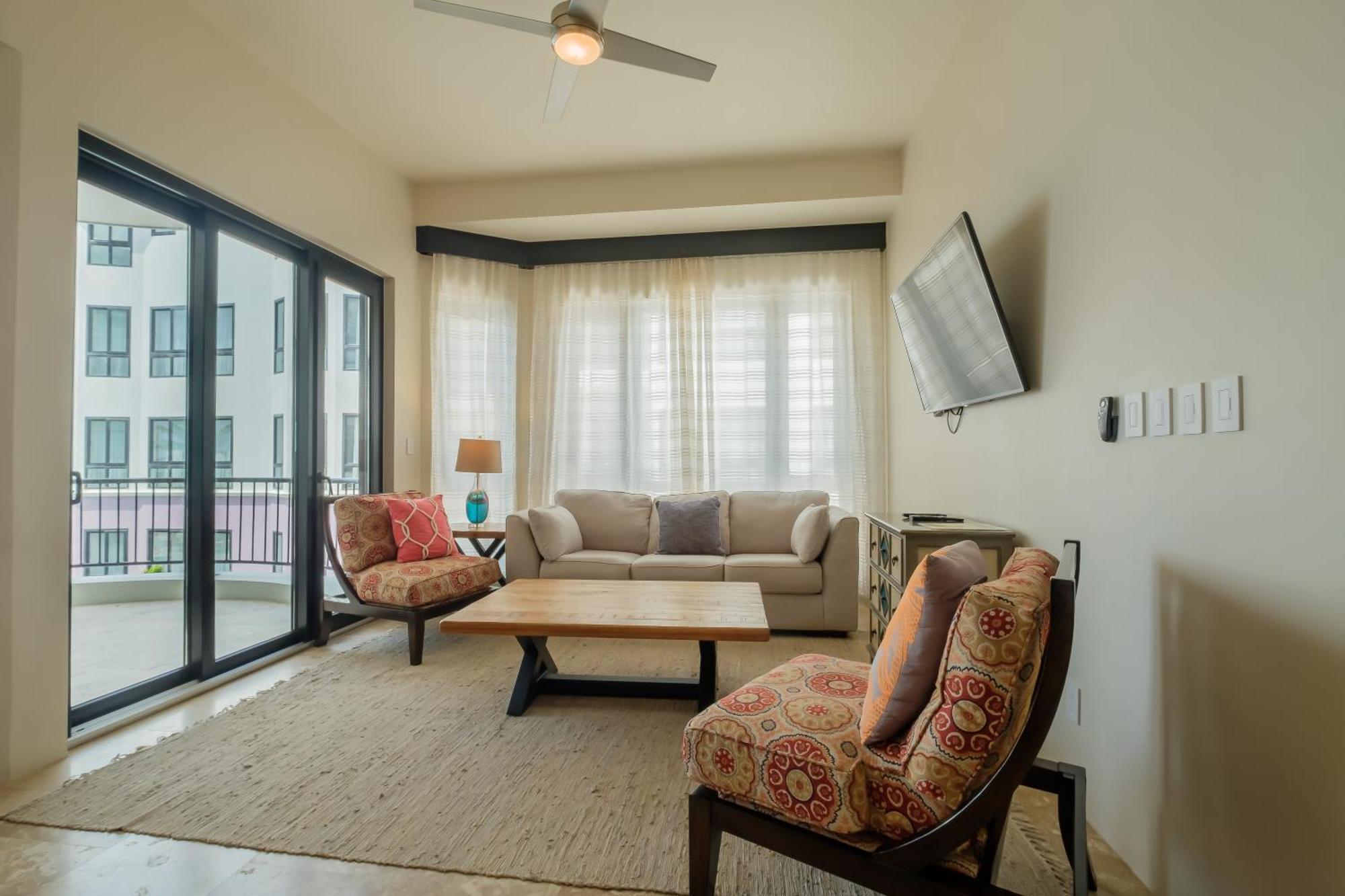 Diamante Beachfront Suites San Pedro  Exterior foto