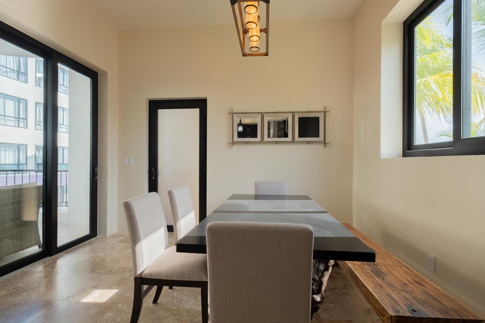Diamante Beachfront Suites San Pedro  Exterior foto